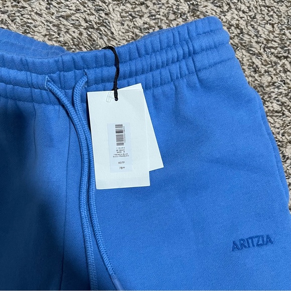 Aritzia Cozy Sweatfleece Boyfriend Wide Sweatpant XS French Blue Color NWT - Picture 2 of 4